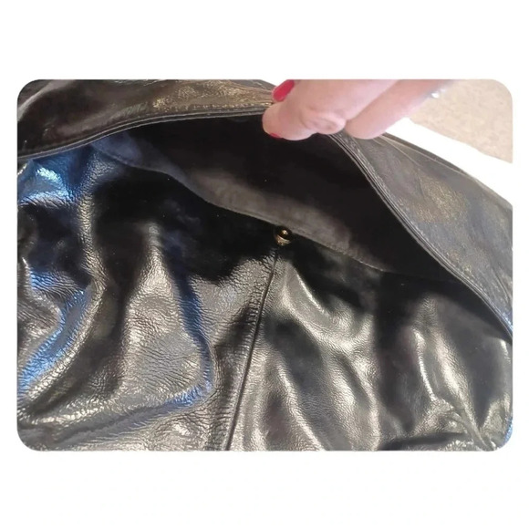 Charles David  Black Leather Chainlink Purse - Picture 10 of 10